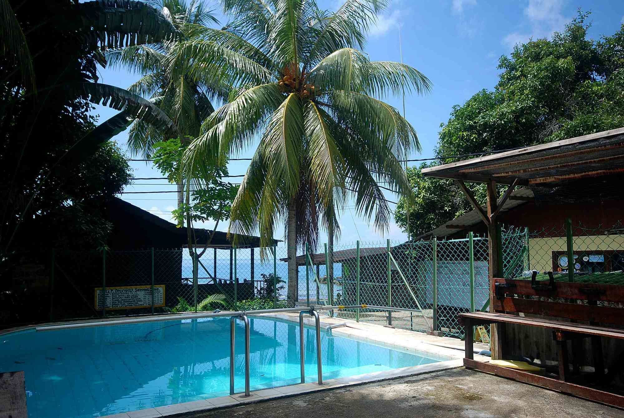 Tioman Dive Resort Kampong Ayer Batang Exteriör bild